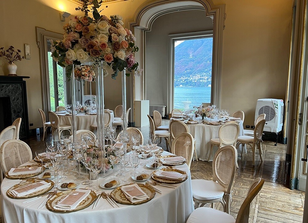 Raffrescatori evaporativi Cyclone per un matrimonio in una villa sul lago di Como